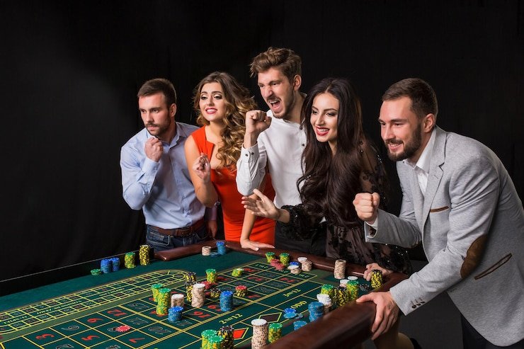 Pemain Indonesia mengakses meja Live Casino situs777 melalui smartphone dengan tampilan layar penuh